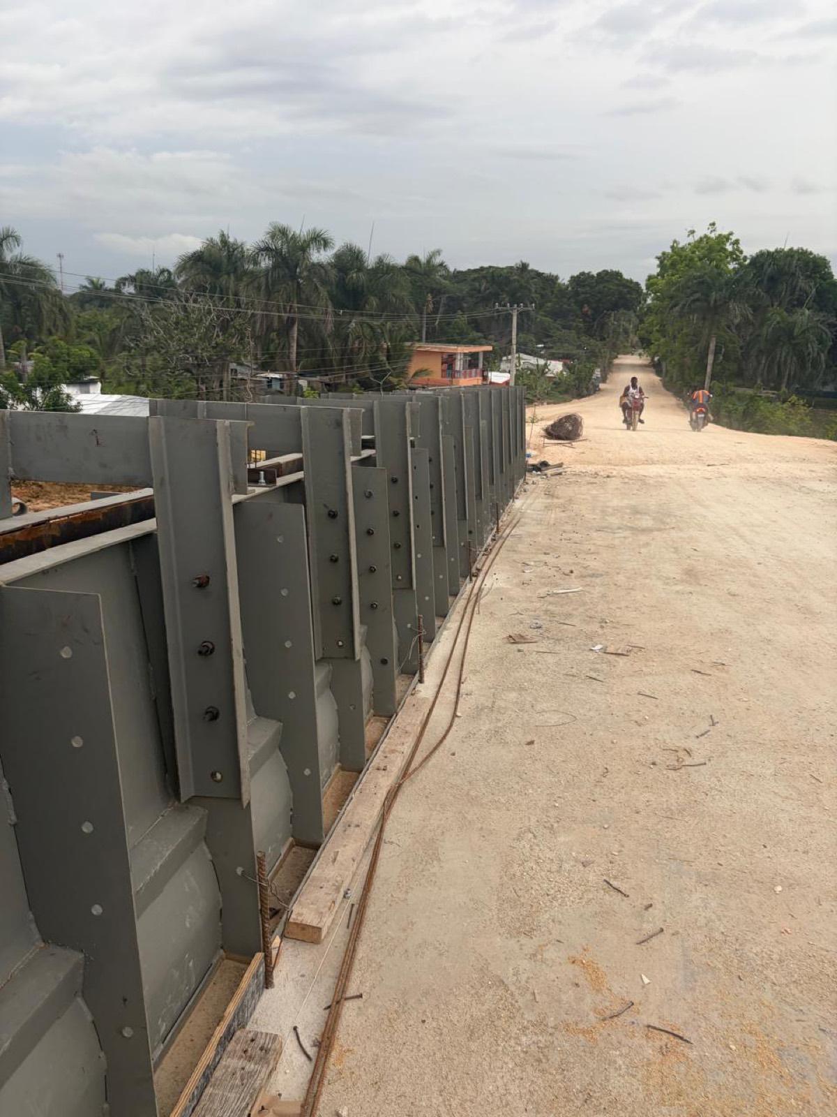 Precast concrete molds and steel road structures